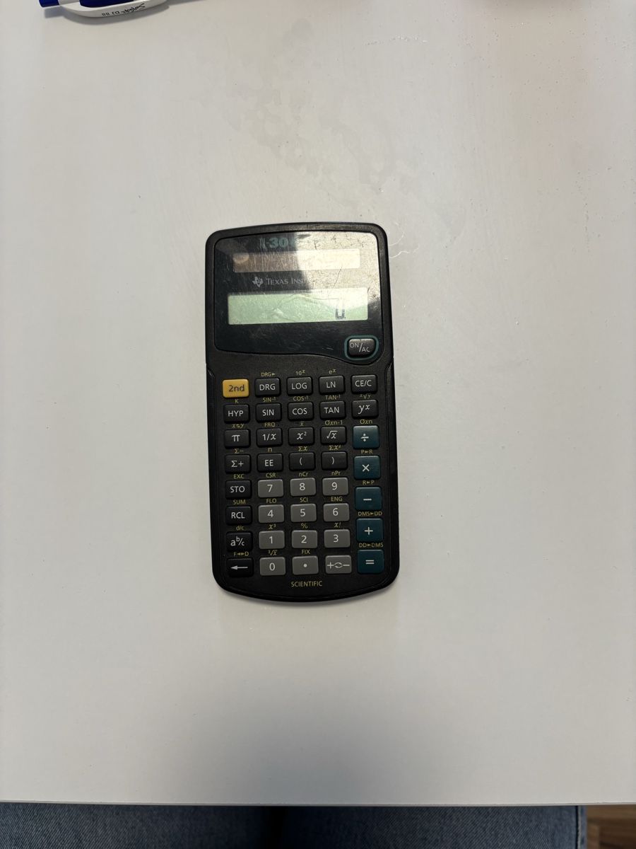Texas Instruments Calcolatrici tascabili: Lot de calculatrices scientifique – Usato da La Chaux-de-Fonds venduto da DANIELA19961996 3