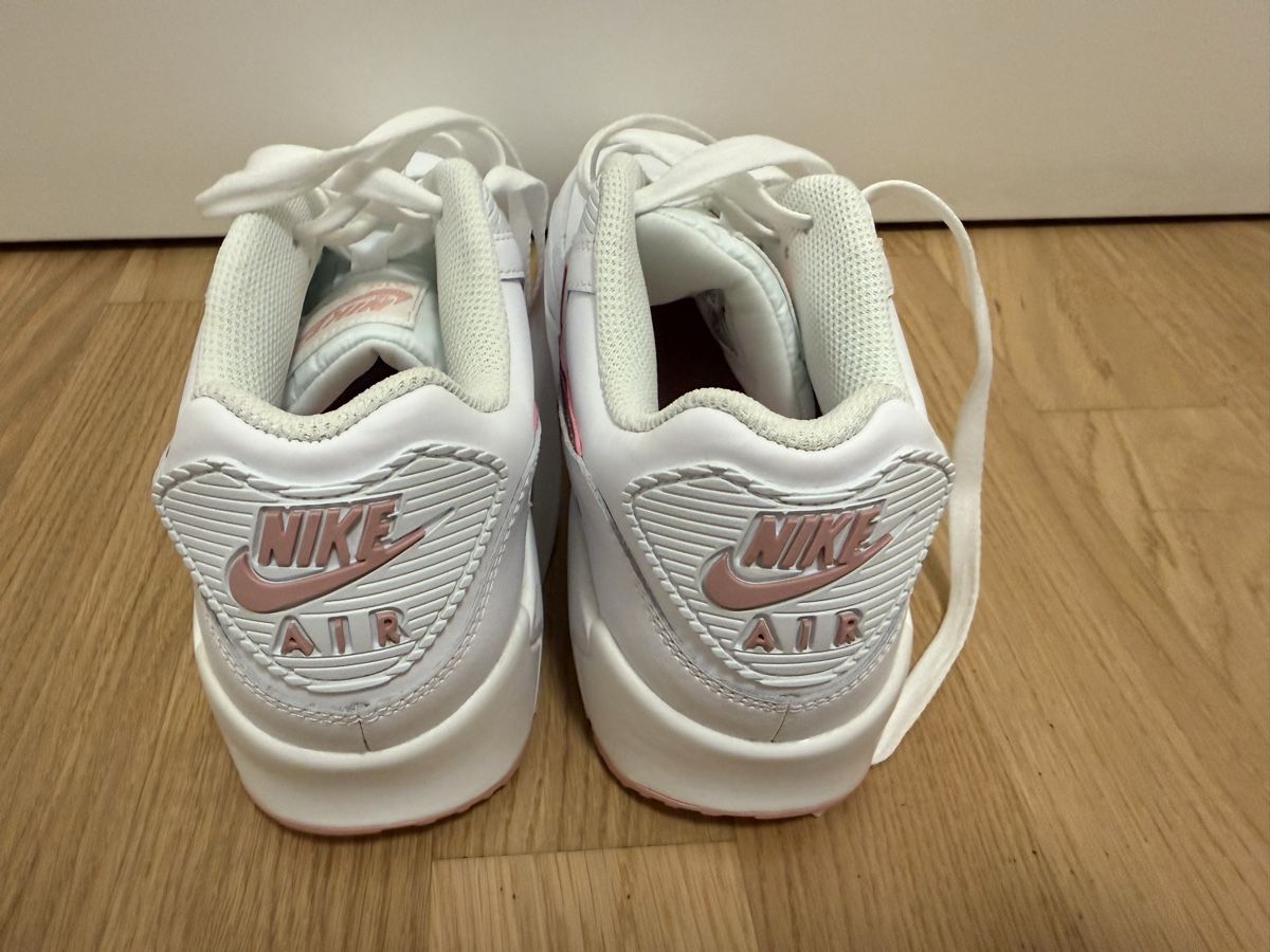 Nike Damenschuhe: Airmax 90 weiss/rosa neu Grösse 40 – Neu (gemäss Beschreibung) aus Sisseln AG von Baslerin1981 4