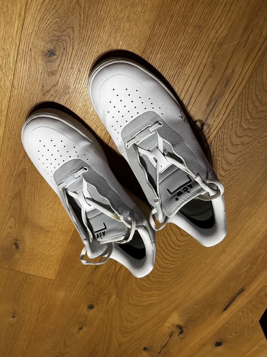 Nike Chaussures hommes: Nike Air Force 1 A-COLD-WALL – D'occasion à Düdingen par kleidungsmarktplatz 2