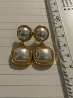 Boucles d'oreilles perles imitation  style vintage, dorées,