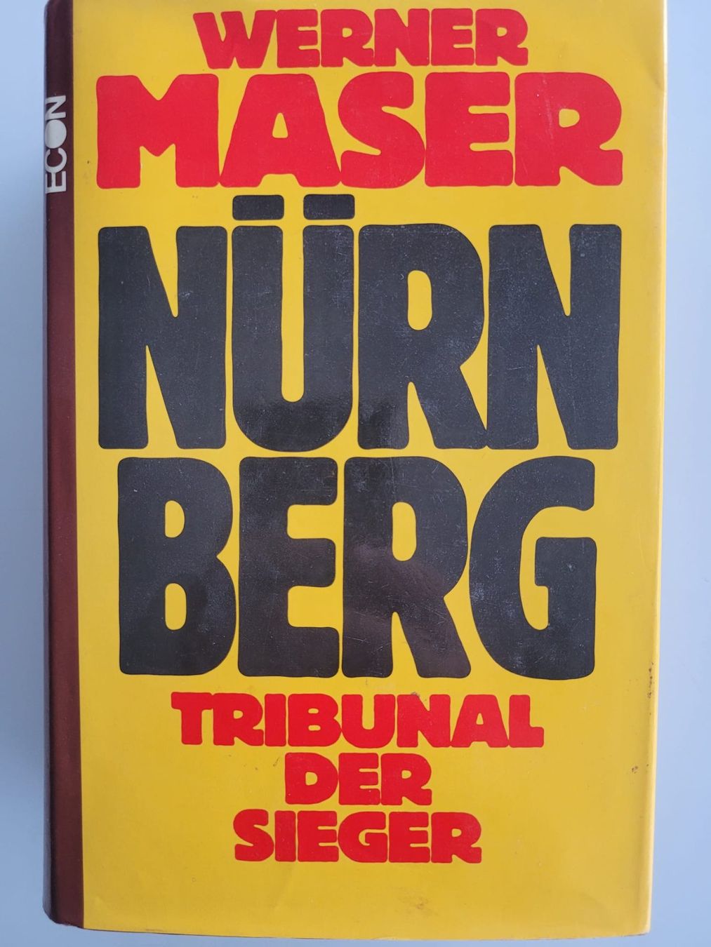 Bücher: Der Nürnberger Prozess, 700 Seiten! – Gebraucht aus Cormagens von Philzimmer