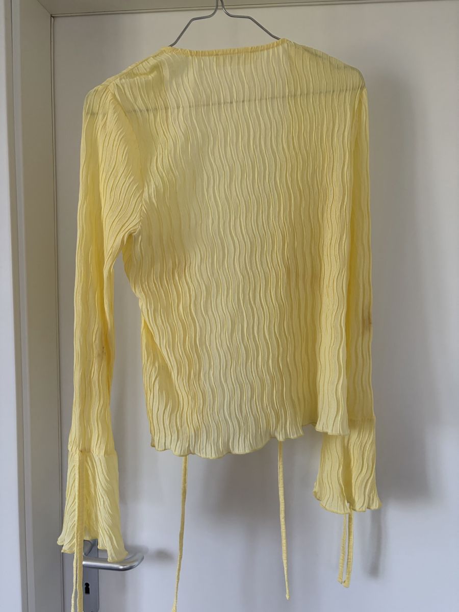 Blusen: Gelbe leichte Bluse – Gebraucht aus Maienfeld von saoma123 2