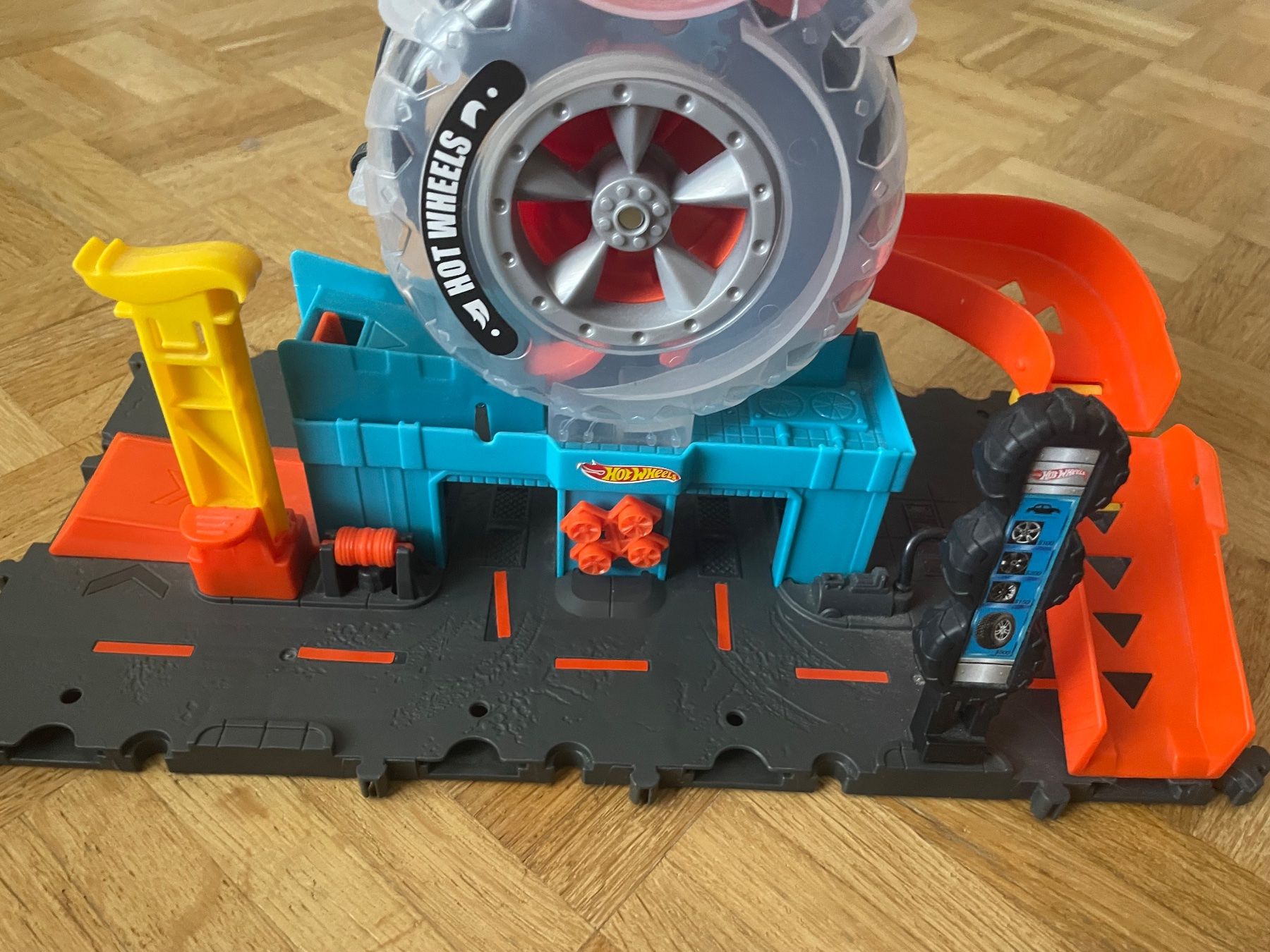 Hot Wheels Jouets: Hot Weehls Bahn – D'occasion à Niederlenz par JasminaK01 2