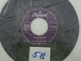 2 Vinyl Singles – Wanda Jackson + Mahalia Jackson - Vintage