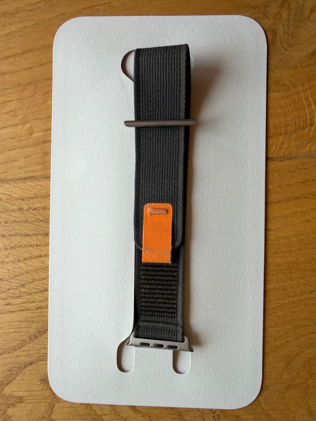 Apple Bracciali & Braccialetti: Original Apple Trail Loop M/L - Apple Watch Ultra Black/Grey – Usato da Horgen venduto da rei_8k7q 2