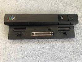 Dockingstation IBM 02K8668