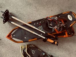 2 Paar Schneeschuhe Mann+Frau, mit Stock, Snow Shoe