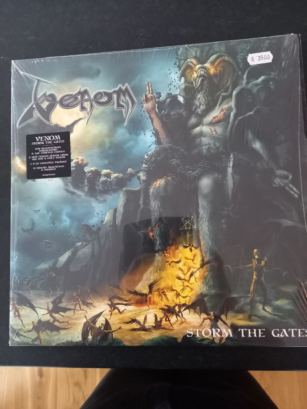 Dischi in vinile: LP Venom Storm the Gates – Nuovo (secondo la descrizione) da frick venduto da Stachi1 1