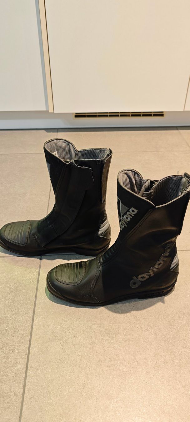 Chaussures hommes: Daytona Motorradstiefel – D'occasion à Aarburg par Liebherr0 2