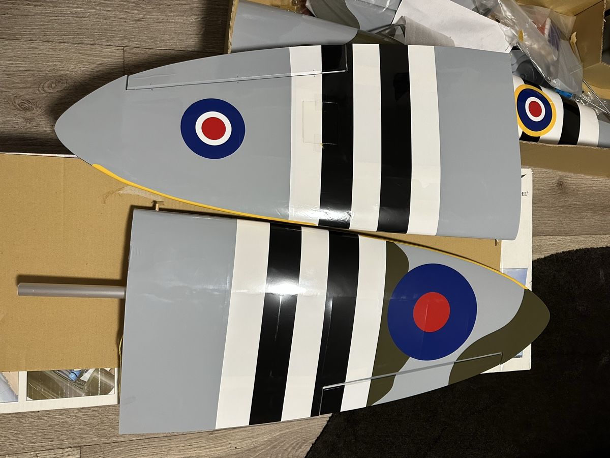 RC Modellbau: Phoenix Spitfire – Neu und originalverpackt aus Rechthalten von Cardinal6 3