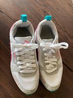 Turnschuhe Puma und Diadora
