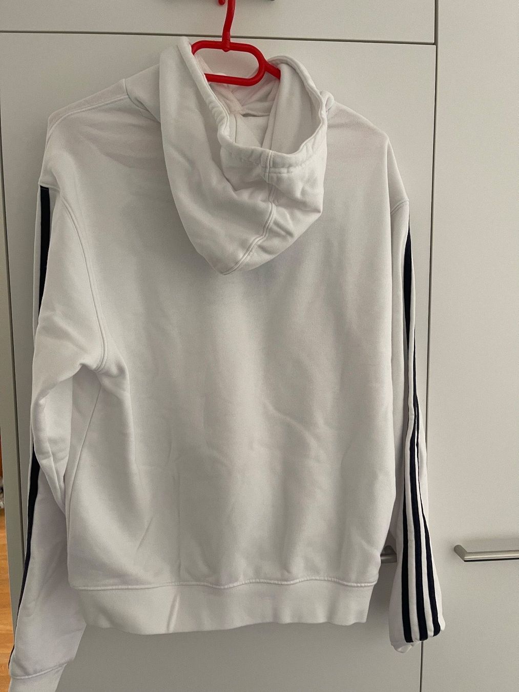Adidas Maglioni & Felpe: Adidas Hoodie – Nuovo (secondo la descrizione) da Staufen venduto da GiuliettaD 2