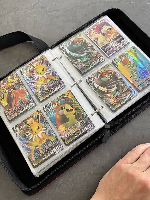 Pokémon Spielzeuge: Pokémon Replika-/Proxy-Karten inkl. Sammelalbum – Gebraucht aus Biberist von Phippsi