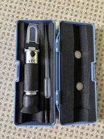 ATC Refraktometer 0–32 % Brix mit Etui & Pipette