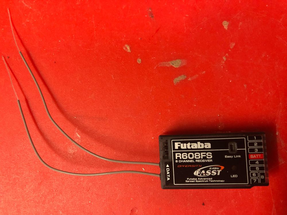 Empfänger Futaba R 608 FS, 8 Kanäle, 2.4GHZ FASST (Gebraucht) in Zürich ...