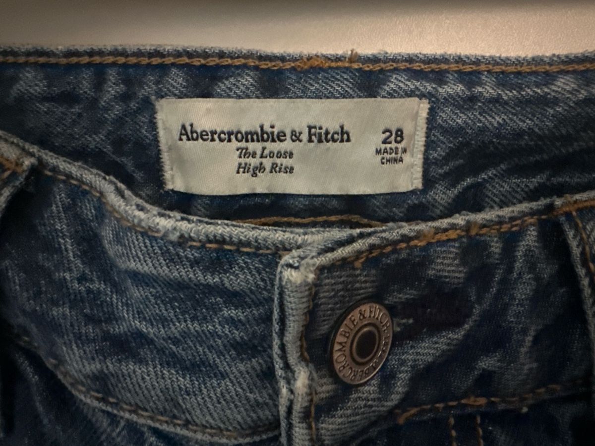 Abercrombie Jeans: Abercrombie & Fitch Jeans - loose/weit – Neu (gemäss Beschreibung) aus Bern von lauramariaah 2