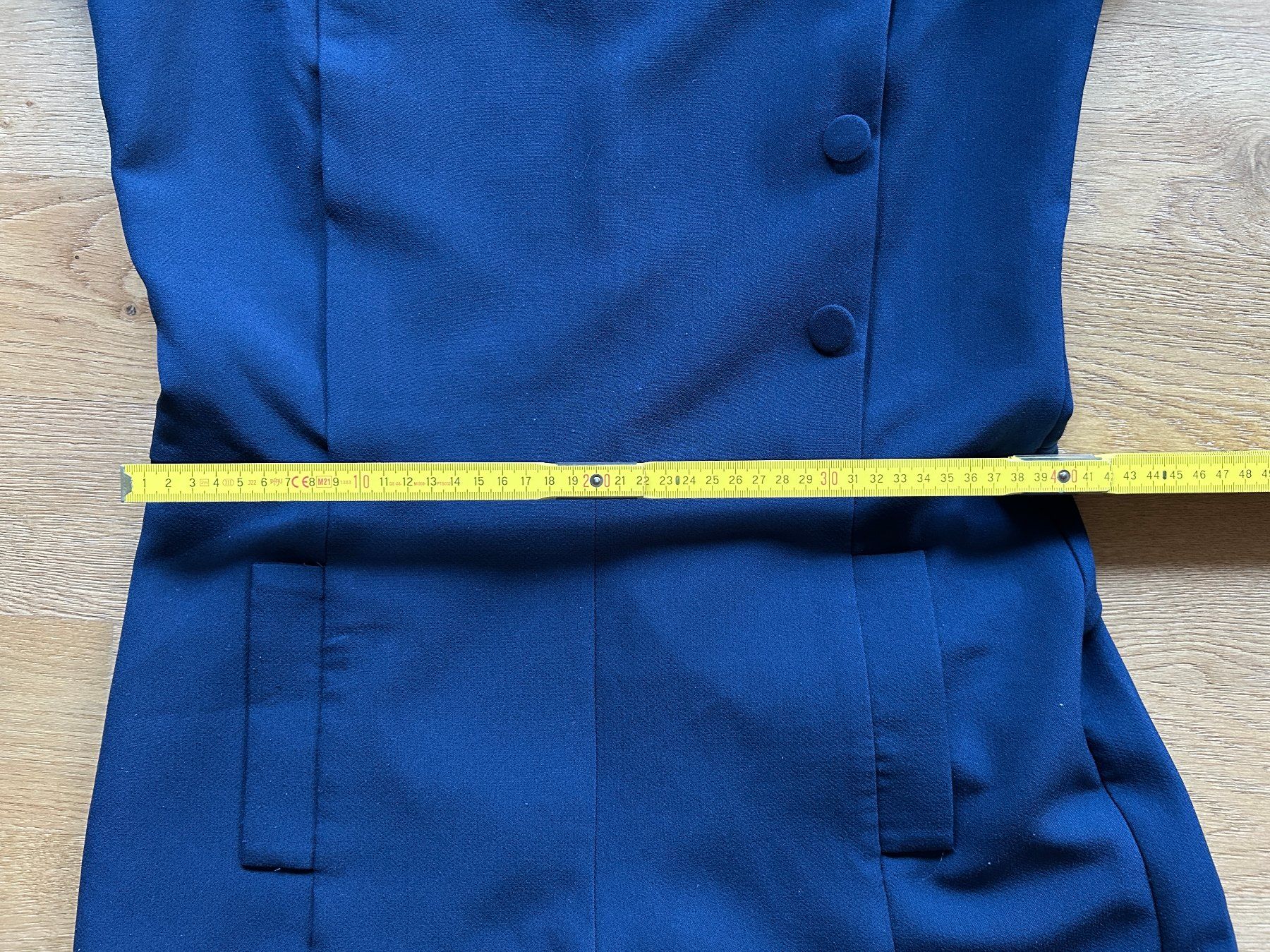 Zara Jumpsuits: Combi short bleue Zara taille M bon état – Gebraucht aus Martigny von m_juli 6