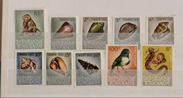 Timbre Togo 10 pièces thèmes variés bon état
