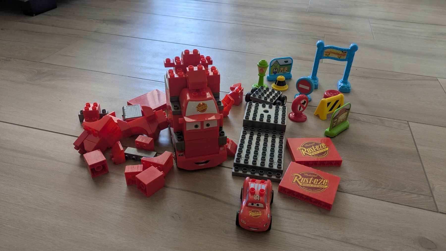 Giocattoli: Mega Blocks - Cars Set – Usato da Staufen venduto da Fleby84