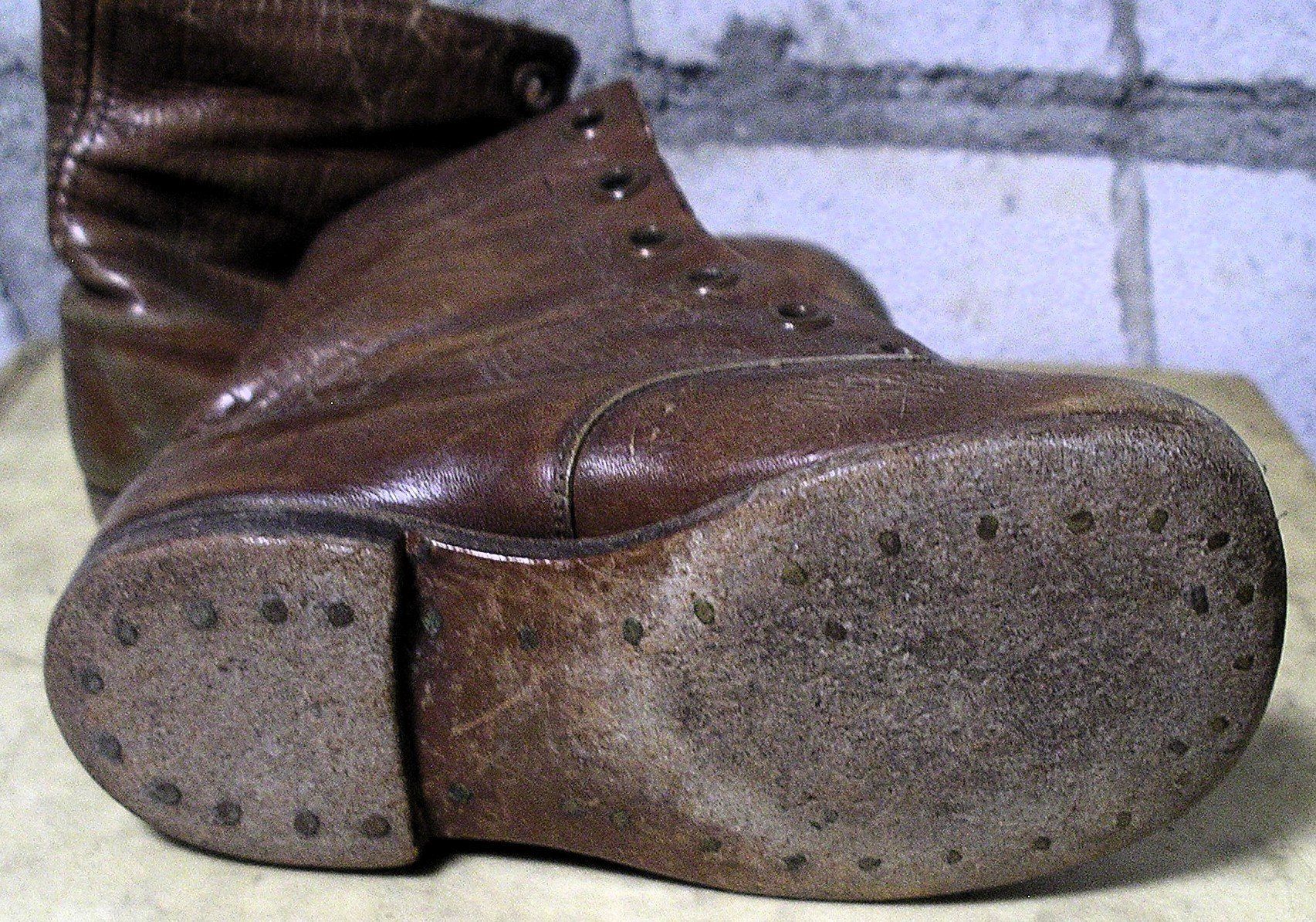 Schuhe für Jungen: ein Paar antike KinderSCHuhe – Gebraucht aus Oberhofen am Thunersee von luuping99 2