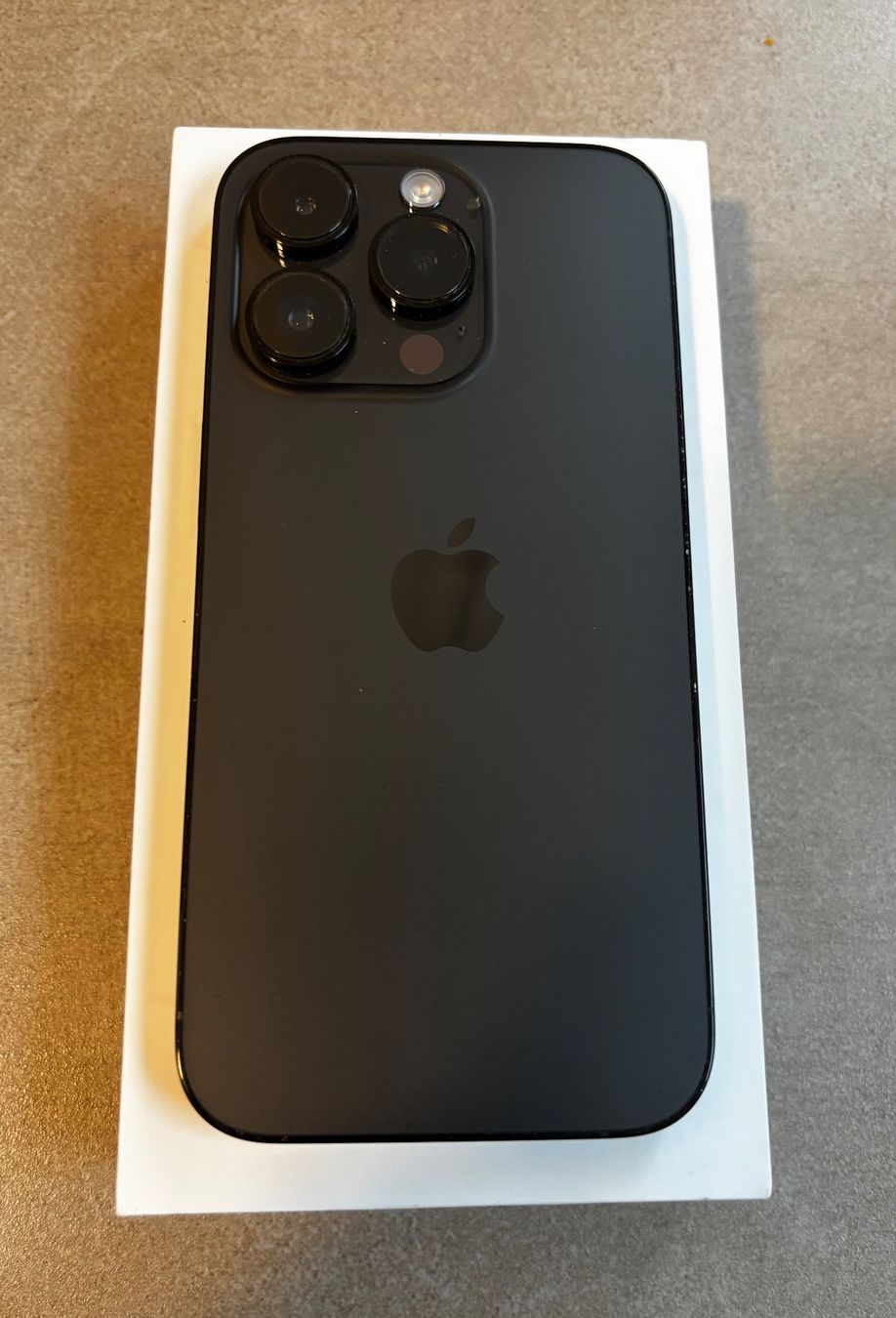 Apple Handys / Smartphones: Iphone 14 Pro 256 Gb – Gebraucht aus Basel von lau_h9dc 1