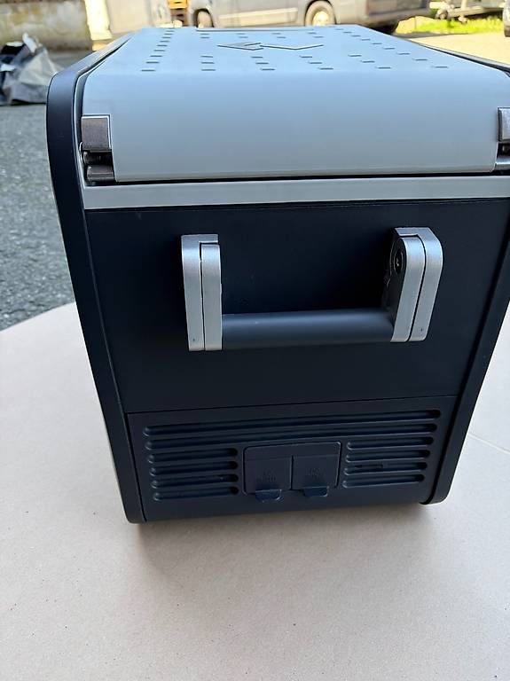 Dometic Réfrigérateurs et refroidissement: DOMETIC Kompressorküh CFX3 25L – D'occasion à Solothurn par jmc_76cm 1