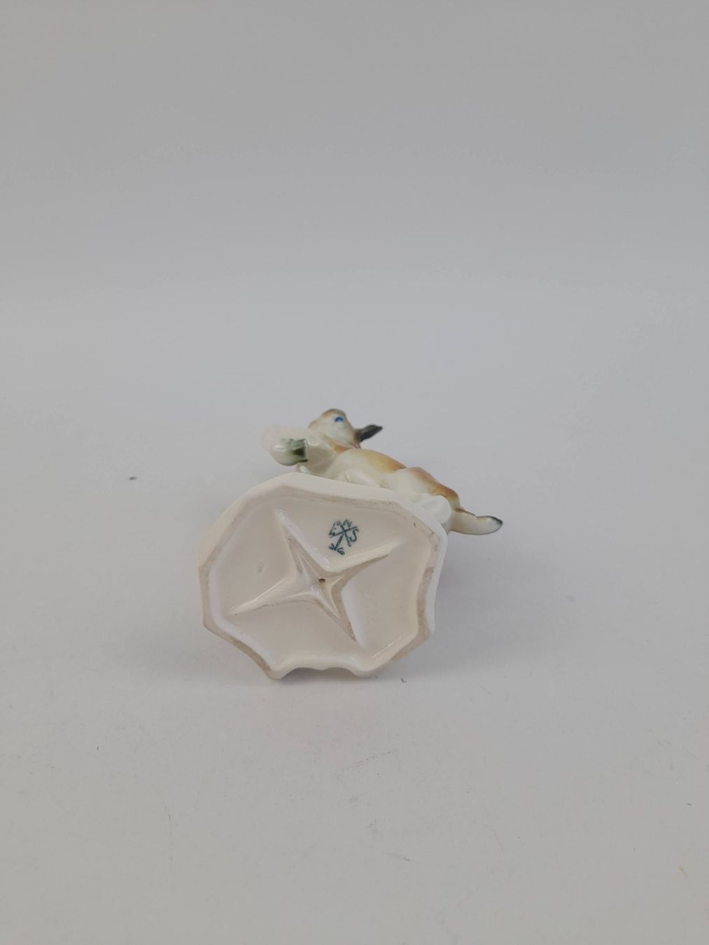 Figurines: Porzellanfigur-Ziege – D'occasion à Liebefeld par Restwert_Liebefeld 4