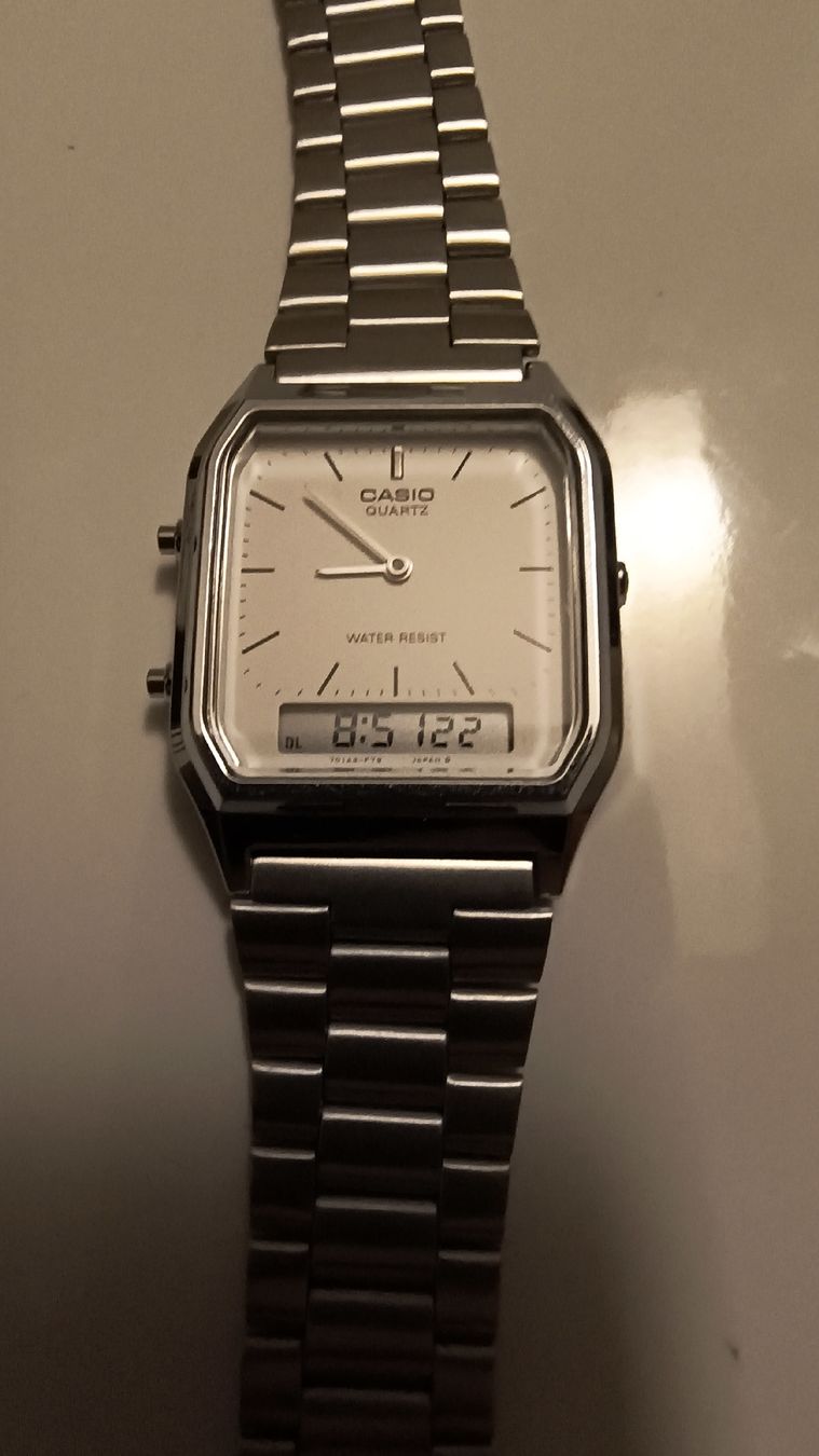 Casio Uhren: CASIO Uhr in weiss – Gebraucht aus Steffisburg von laali 1