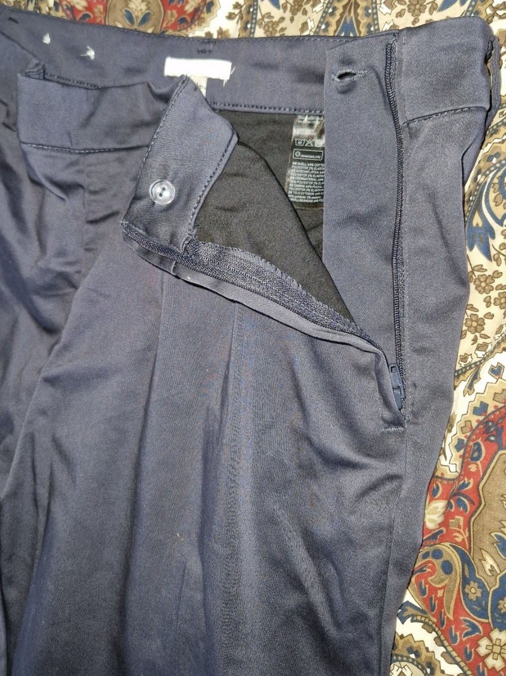 H&M Pantaloni: Dunkelblaue elastische Chino-Hose – Nuovo (secondo la descrizione) da Oberengstringen venduto da Sheera7 2