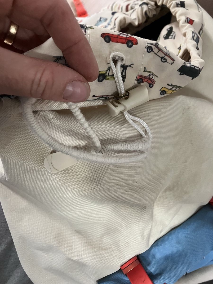 Rucksäcke: Herschel Rucksack gebraucht Auto Motiv – Gebraucht aus Winterthur von CocoTheCat 4