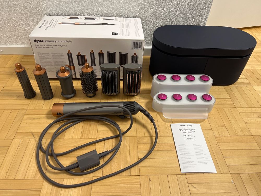 Dyson Airwrap Complete neustes Modell Garantie bis 7/2025 ! Kaufen