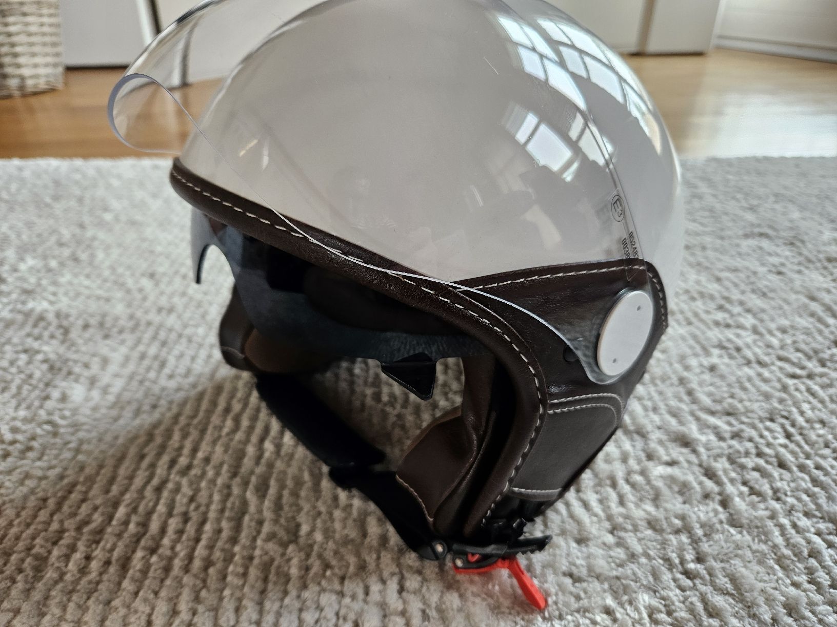 Helme & Visiere: Motorradhelm – Gebraucht aus Stäfa von Leader10 1