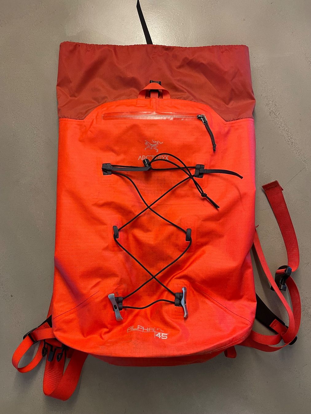 Arcteryx Sacs à dos: Arc'teryx Alpha FL 45 Rucksack – D'occasion à Zürich par baumrot123 1