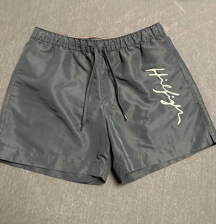 Tommy Hilfiger Pantalons: Tommy Hilfiger Badehose / Grösse L – Neuf (Voir description) à Zürich par Faetze0