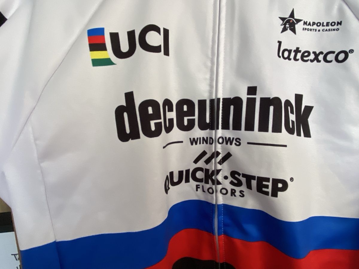 Canottiere & Pantaloni: Maillot velo cyclisme champion monde uci alaphilippe – Usato da Lausanne venduto da marcs3441 2