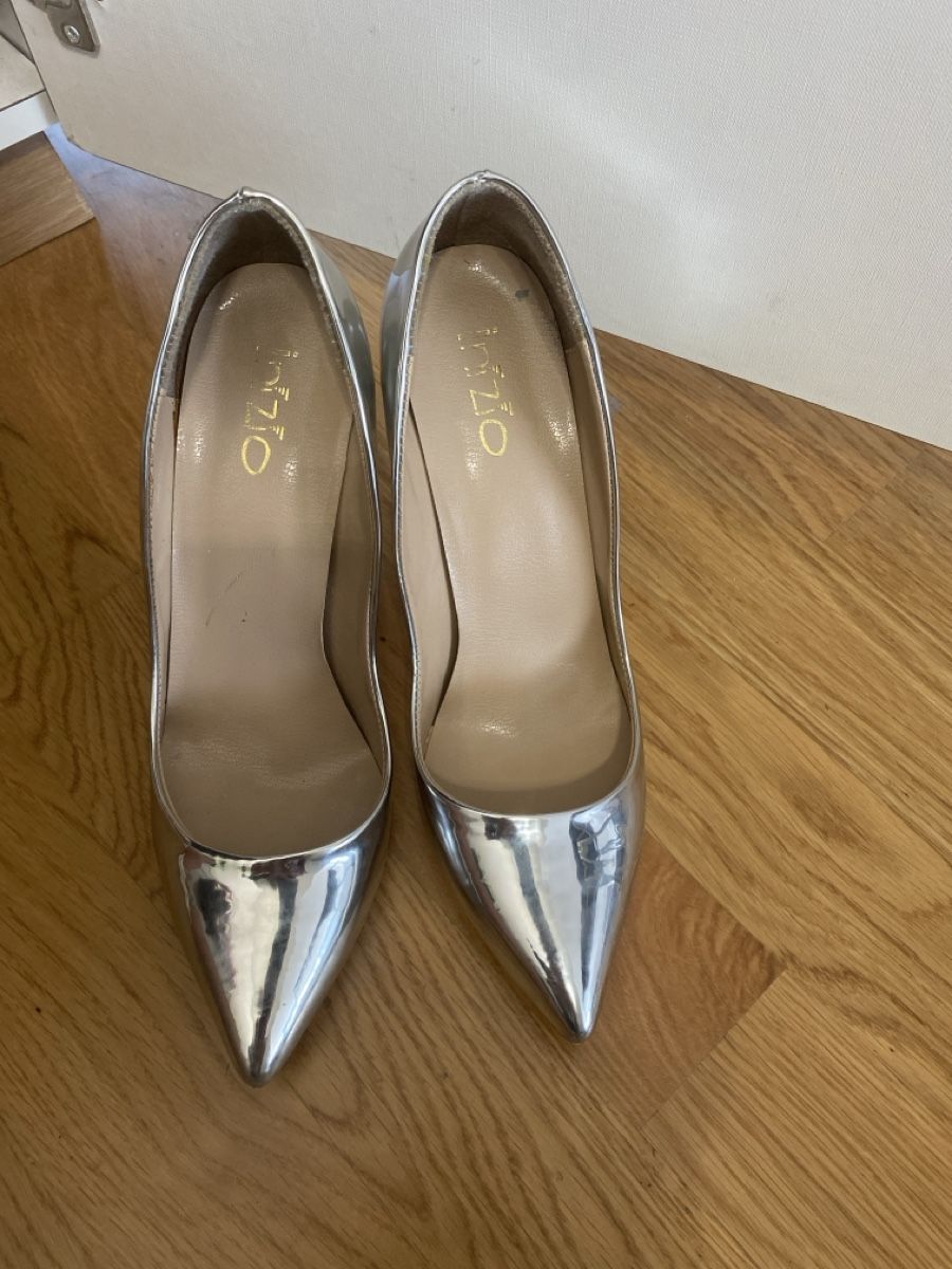 Chaussures femmes: damen schuhe – D'occasion à Schliern b. Köniz par gumzum