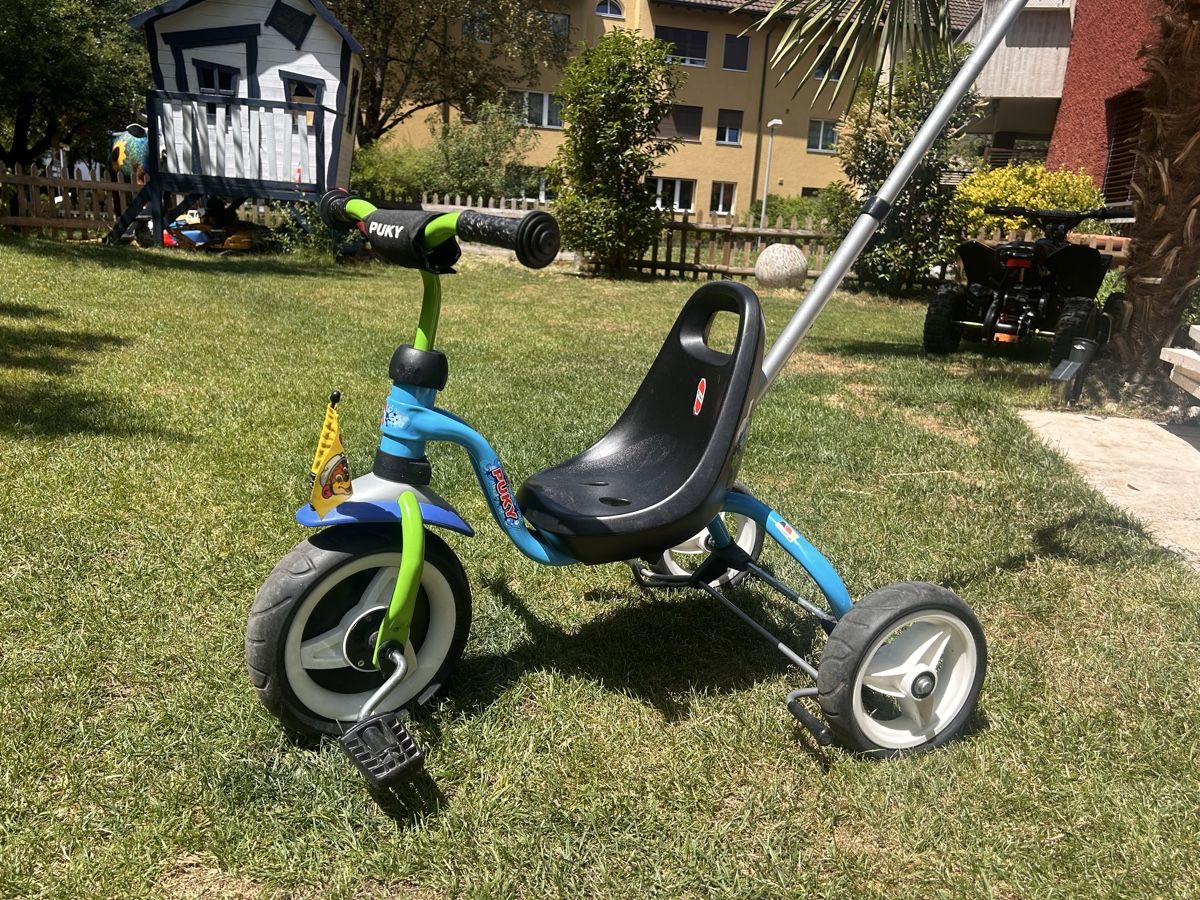 Puky Veicoli per bambini: Puky Dreirad mit Schiebestange – Usato da Kloten venduto da Spinush