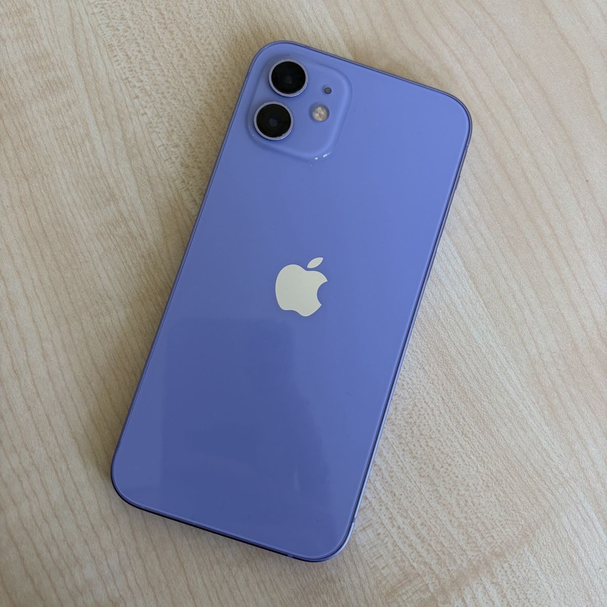 Apple Telefoni cellulari / Smartphones: IPhone 12 in Lila – Usato da Kaltbrunn venduto da Tabea19.ch 1