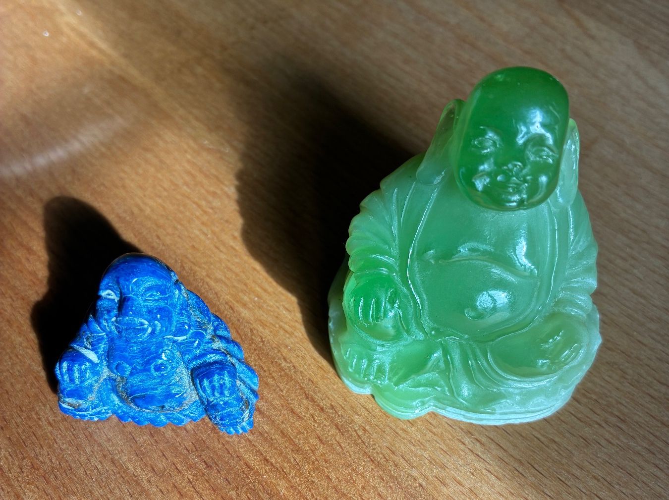 Statuette: Buddha Figuren Set, – Usato da Urnäsch venduto da schneewittli.