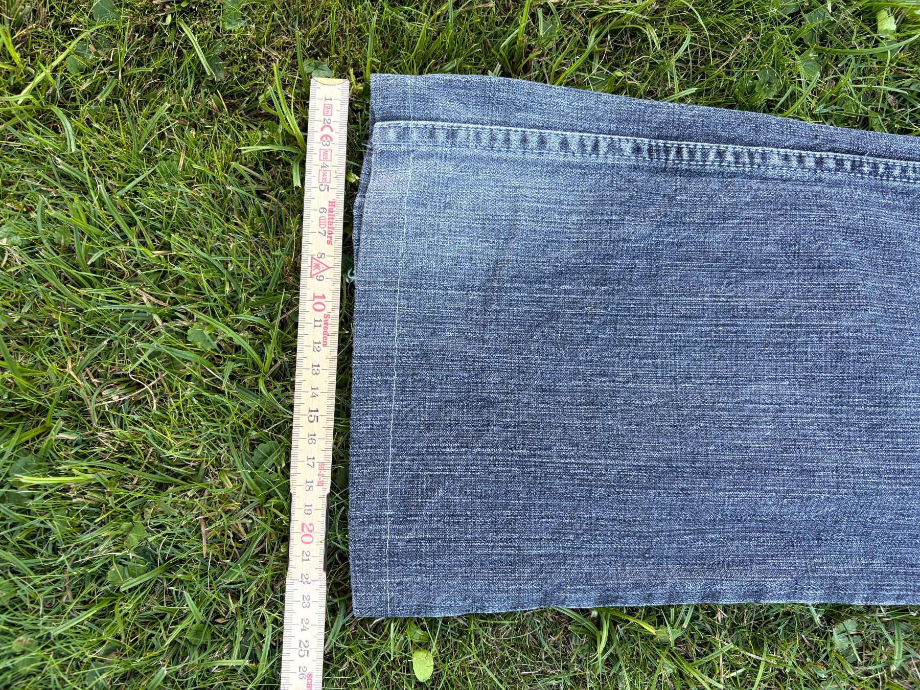 Jeans: London Bootcut denim – Usato da Gams venduto da lau_2xzh 5