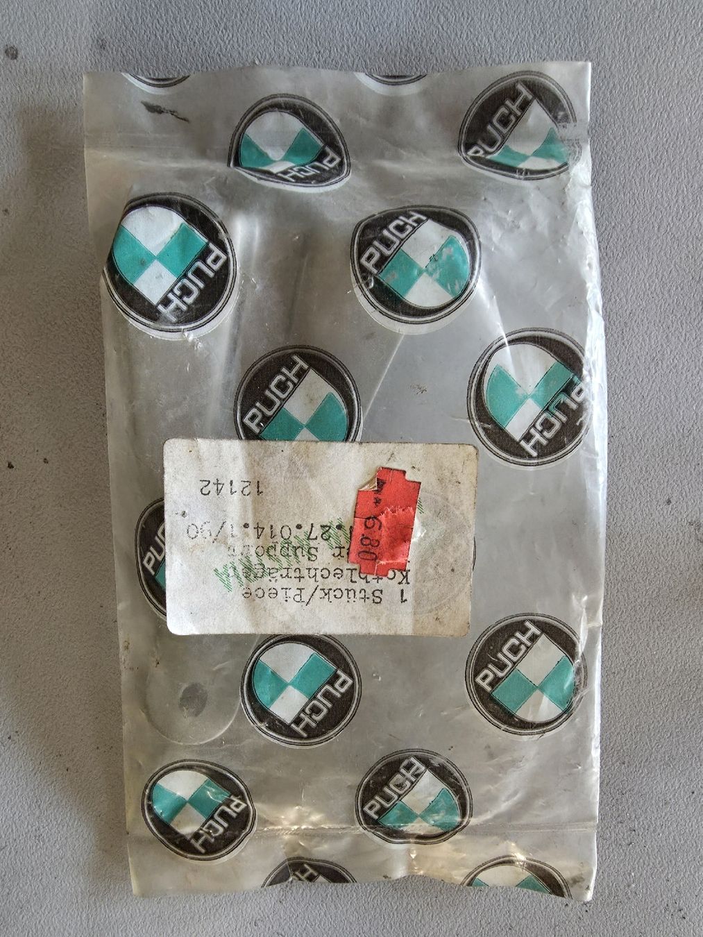 Parti ricambio per ciclomotori: Puch X30 Gepäckträgerlasche – Nuovo e nell'imballaggio originale da Mogelsberg venduto da swayze