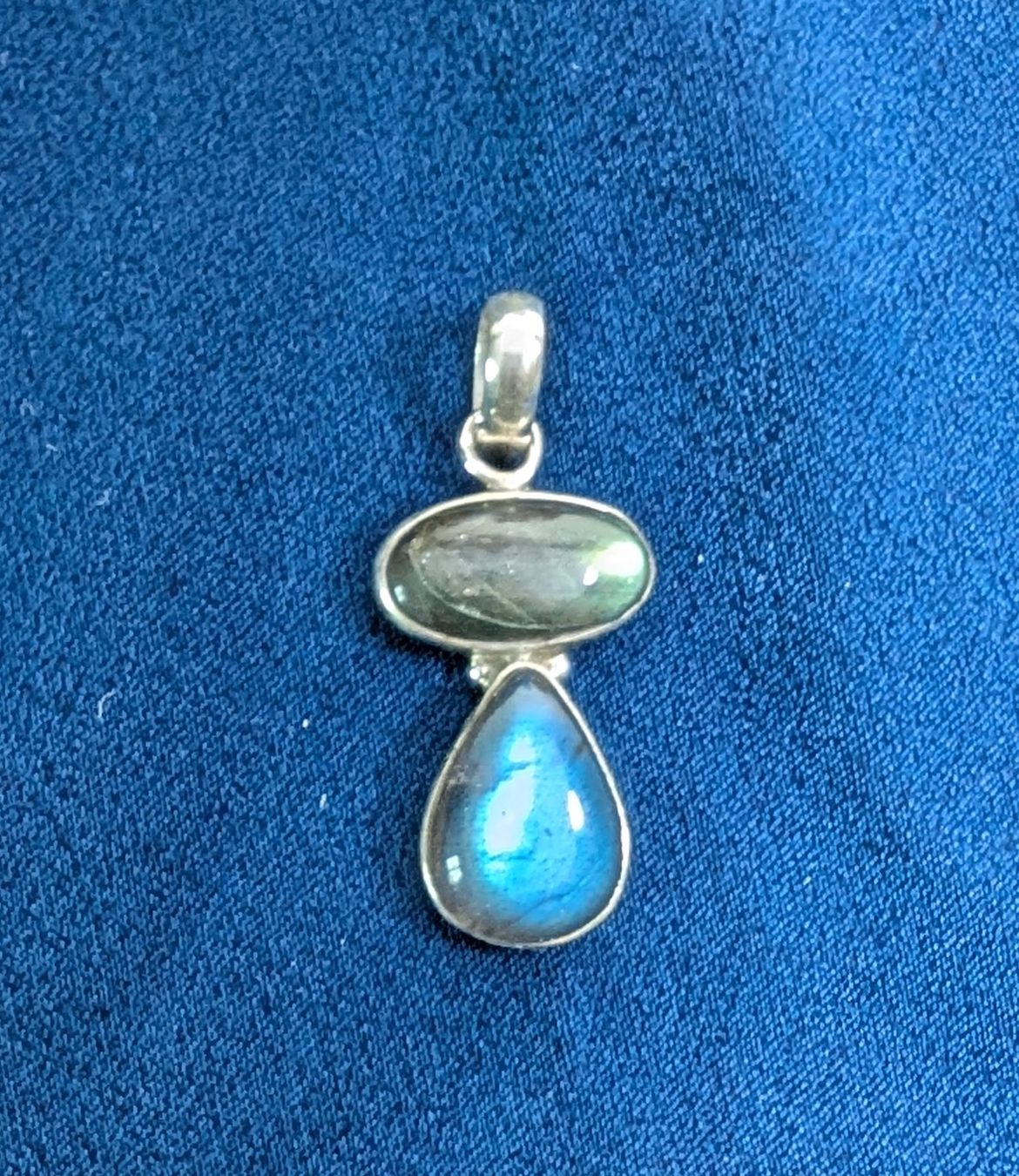 Ciondoli: Pendentif en argent 925/ Labradorite – Nuovo e nell'imballaggio originale da Lausanne venduto da Ory7