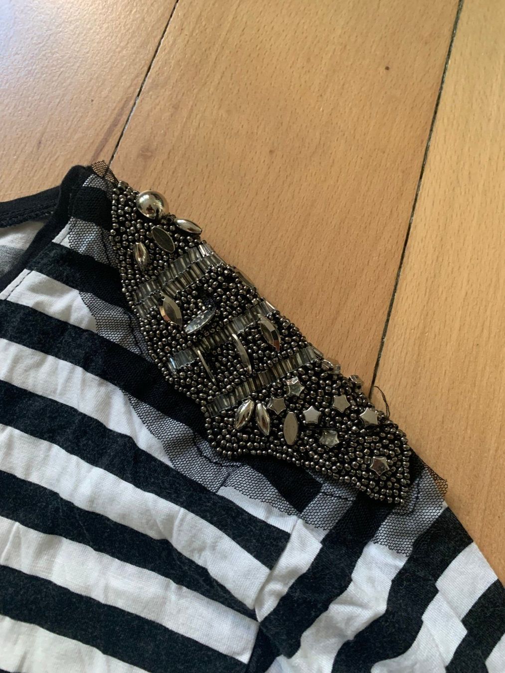 H&M T-shirt: T-Shirt schwarz-weiss gestreift - 36 – Usato da Zürich venduto da Diazaio 3