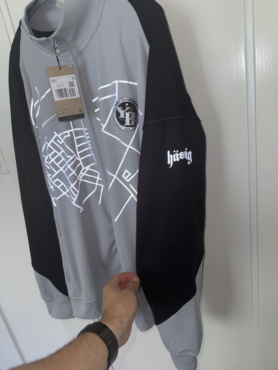 Jacken: Hässig x YB - Trainerjacke XXL – Neu (gemäss Beschreibung) aus Liebefeld von mkk_22 1