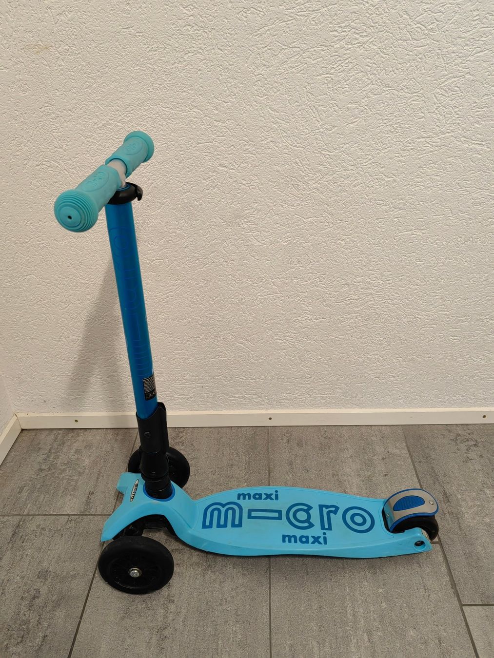 Kickboard: Micro Maxi Trottinett blau – Usato da Windisch venduto da almoxx 2