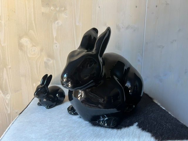 Ligne Roset Figuren: Ligne Roset - Pan Deko Hasen im Set – Gebraucht aus Burg im Leimental von Anna_Wiener