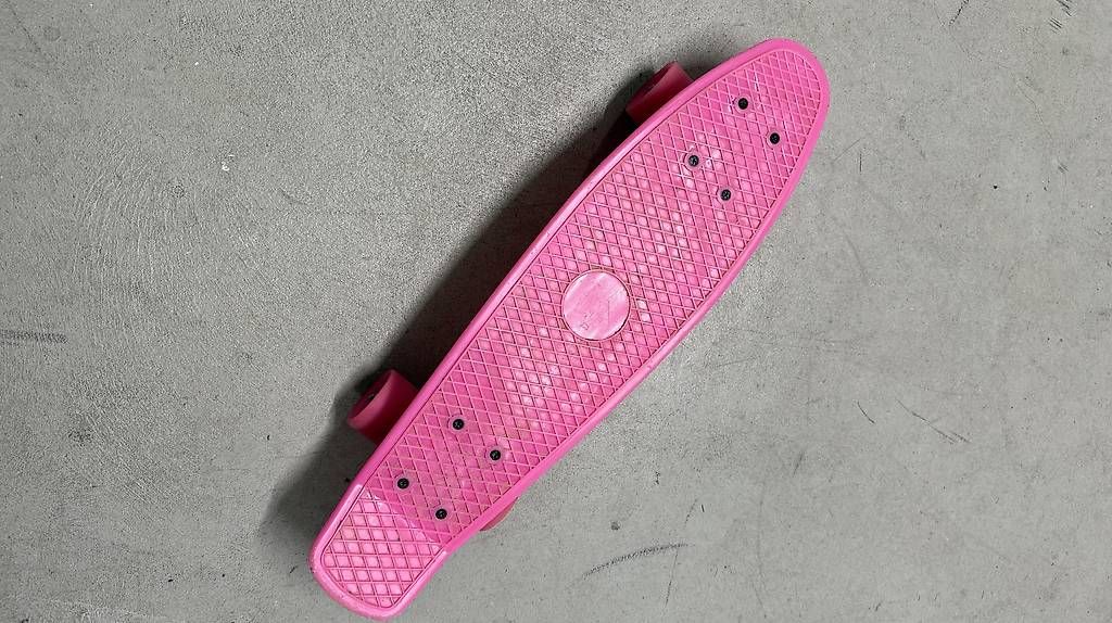 Skateboards: Skateboard (Penny Board Style) – Usato da Bolligen venduto da jul_gc8q