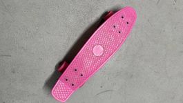 Skateboard (Penny Board Style)