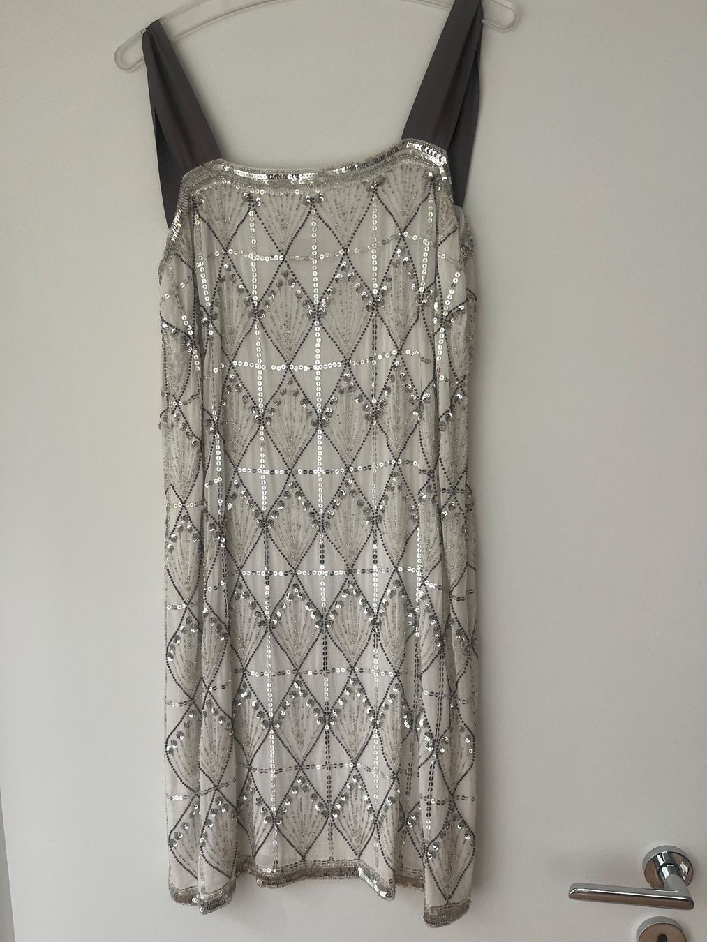 Vestiti: Kleid von Alberta Ferretti – Nuovo (secondo la descrizione) da Zürich venduto da pizzobeatrice