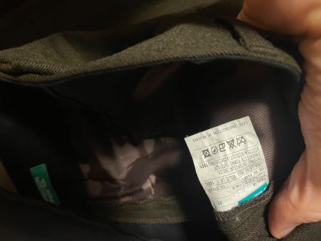Blaser e pantaloni Benetton